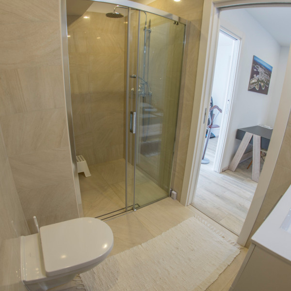 Bathroom / WC, Apartment Karasi, Karasi - vacation house and apartment with pool in Pomer, Istria - Croatia Pula