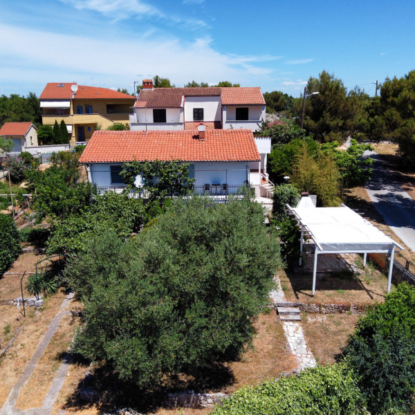 Villa Ivo, Karasi - vacation house and apartment with pool in Pomer, Istria - Croatia Pula