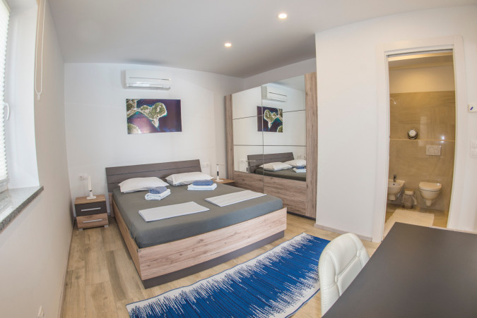 Apartman Karasi, Karasi - kuća za odmor i apartman s bazenom u Pomeru, Istra Pula