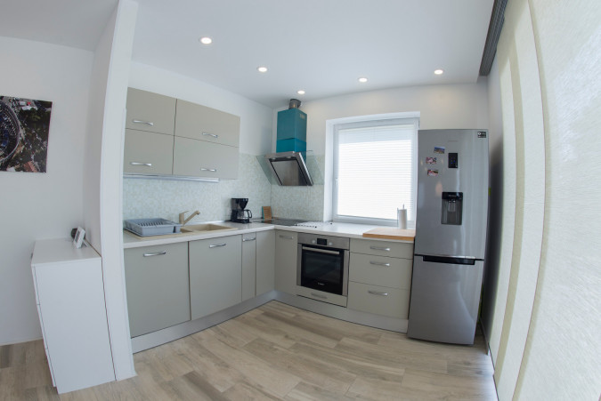 Apartman Karasi, Karasi - kuća za odmor i apartman s bazenom u Pomeru, Istra Pula