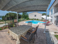 Karasi - Ferienhaus und Apartment mit Pool in Pomer, Istrien - Kroatien Pula